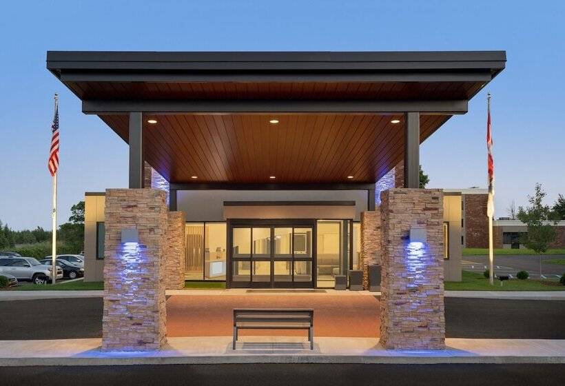 فندق Holiday Inn Express   Plattsburgh, An Ihg