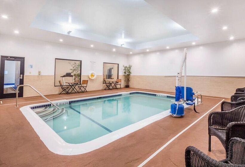 호텔 Holiday Inn Express & Suites   Albany Airport   Wolf Road, An Ihg