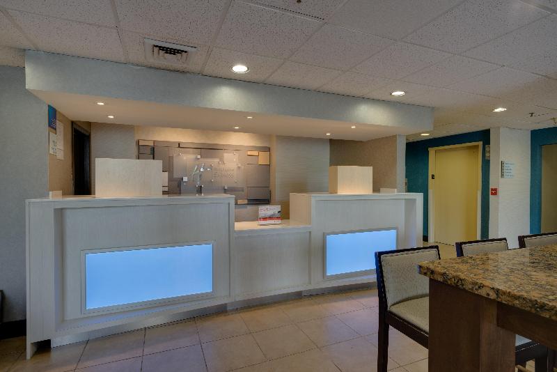 فندق Holiday Inn Express Washington Dc East Andrews Afb, An Ihg