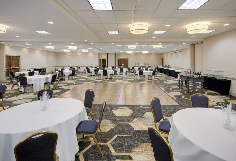 בית מלון כפרי Holiday Inn University Area Charlottesville, An Ihg