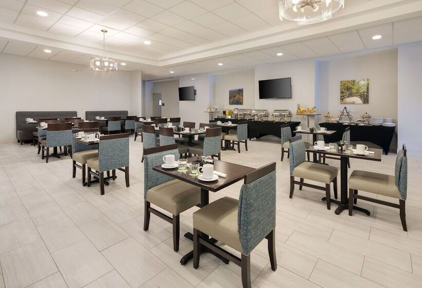 בית מלון כפרי Holiday Inn University Area Charlottesville, An Ihg