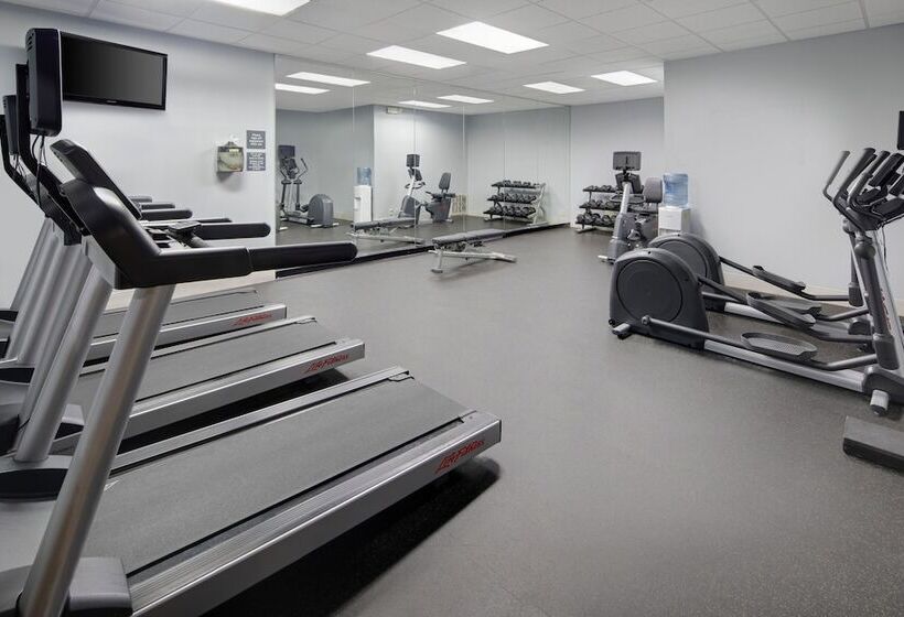 בית מלון כפרי Holiday Inn University Area Charlottesville, An Ihg