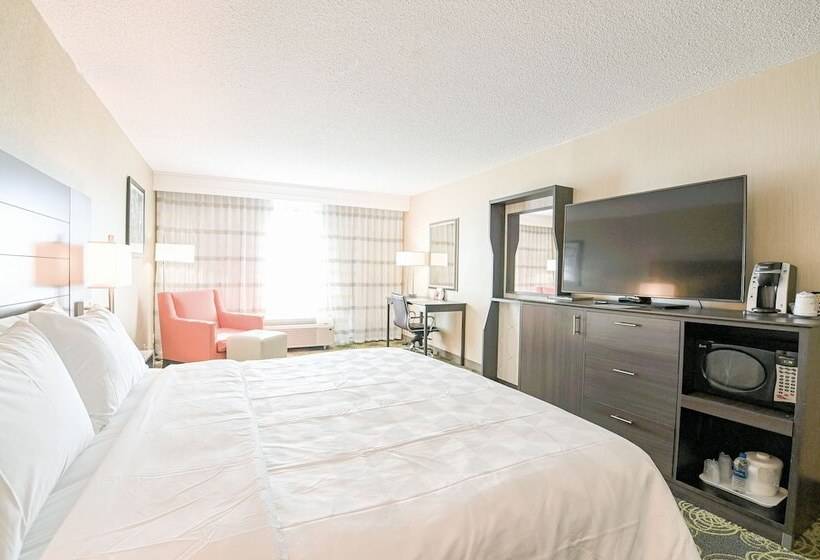 هتل Holiday Inn University Area Charlottesville, An Ihg