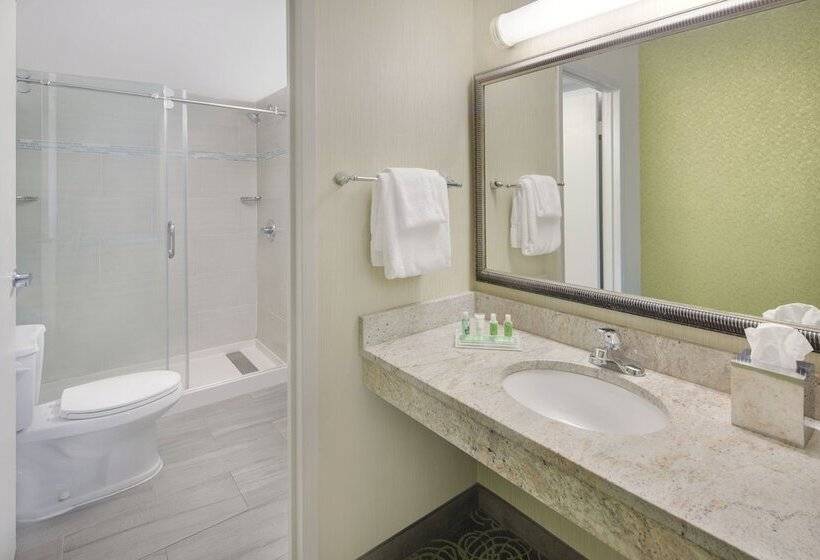 בית מלון כפרי Holiday Inn University Area Charlottesville, An Ihg