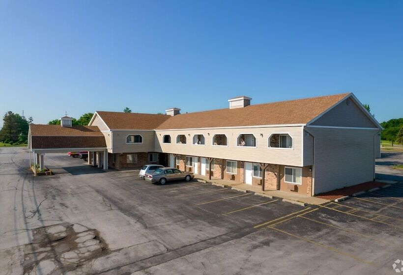 هتل I 80 Inn & Suites