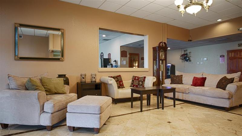 Motel 6 Henderson, Tx