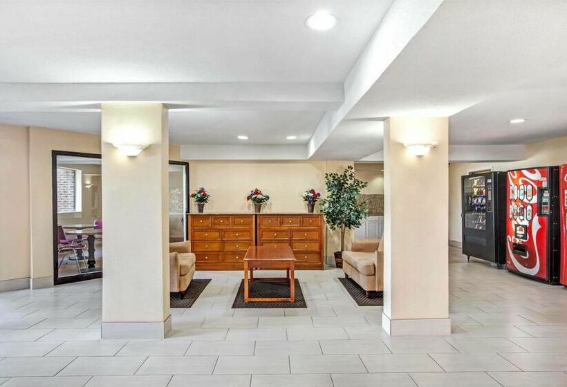 酒店 Monte Carlo Inn