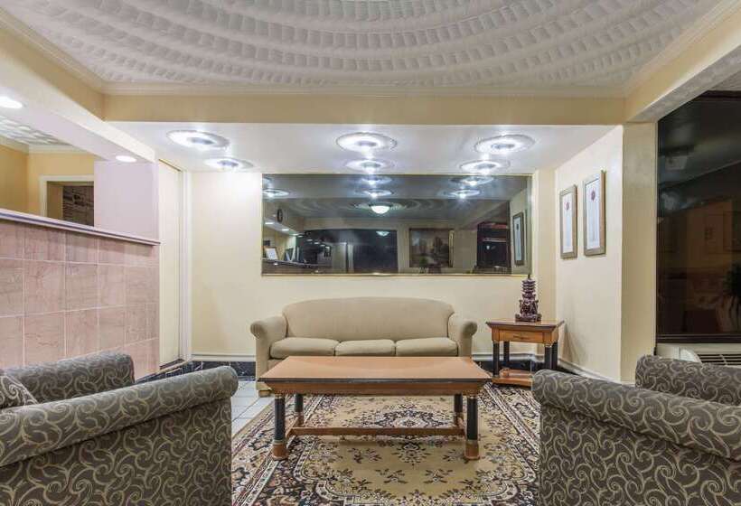 ホテル Knights Inn Virginia Beach Lynnhaven