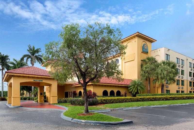 酒店 La Quinta By Wyndham Ft Lauderdale Cypress Creek