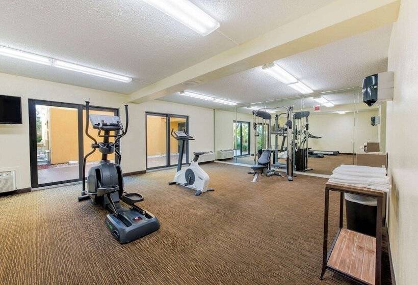 酒店 La Quinta By Wyndham Ft Lauderdale Cypress Creek