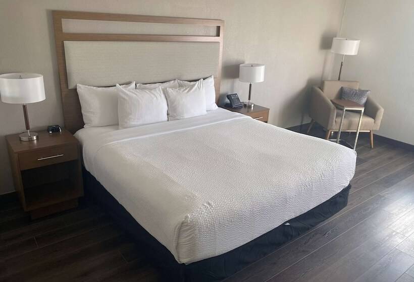 هتل La Quinta By Wyndham Ft Lauderdale Cypress Creek