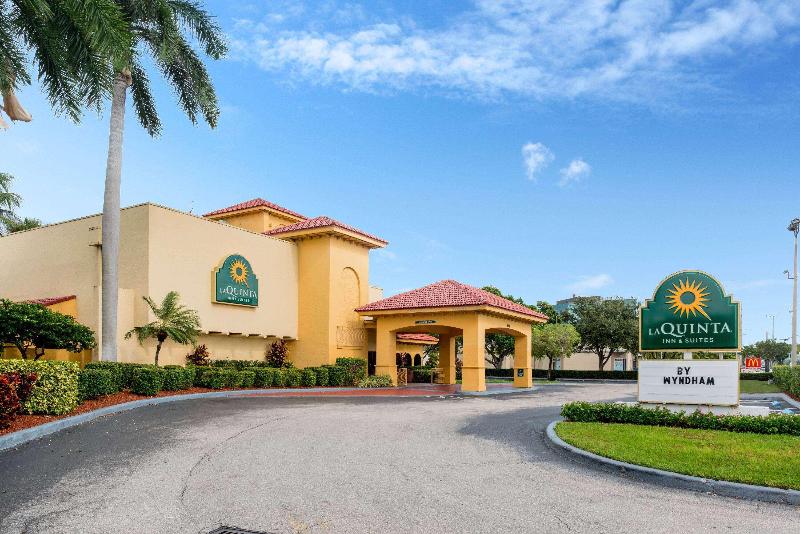 酒店 La Quinta By Wyndham Ft Lauderdale Cypress Creek