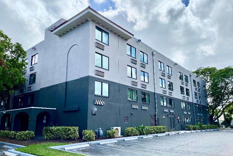 酒店 La Quinta By Wyndham Ft Lauderdale Cypress Creek