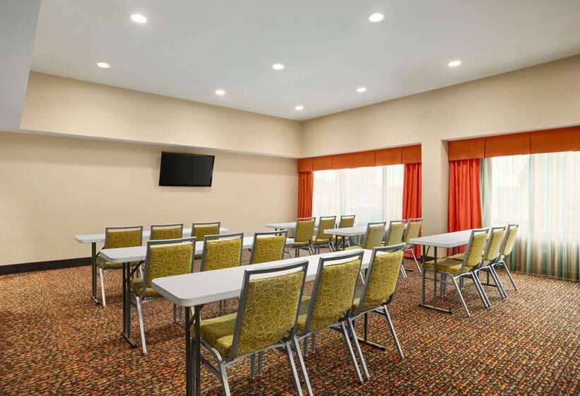 酒店 La Quinta Inn & Suites By Wyndham Richmondmidlothian