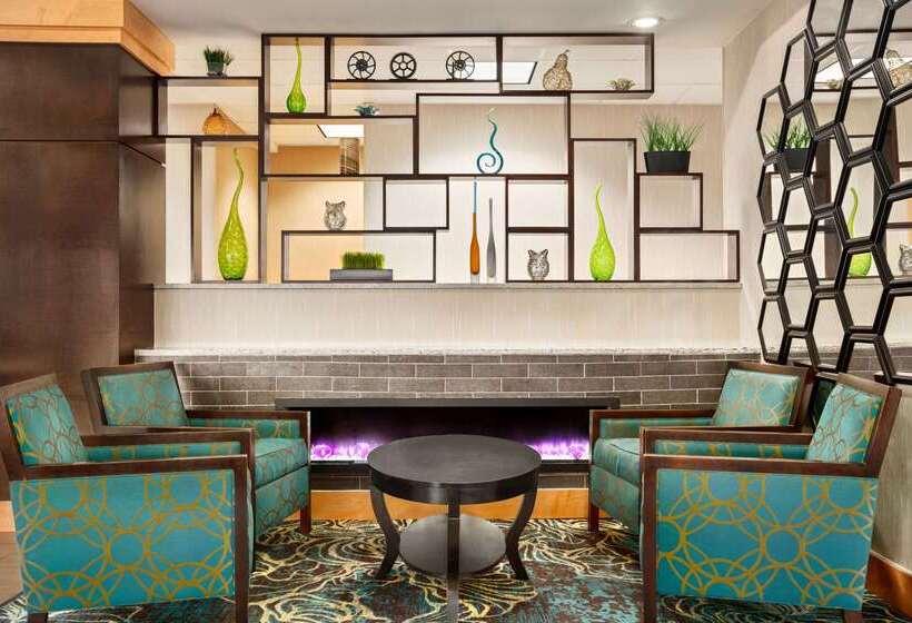 Отель La Quinta Inn & Suites By Wyndham Richmondmidlothian