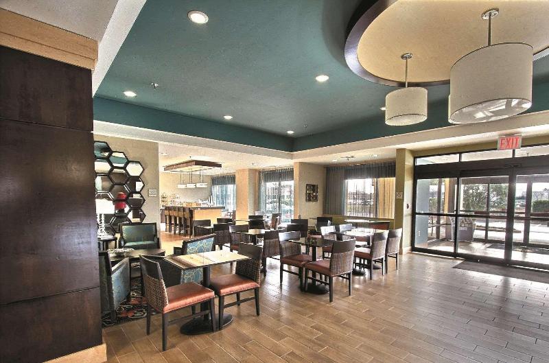 Отель La Quinta Inn & Suites By Wyndham Richmondmidlothian