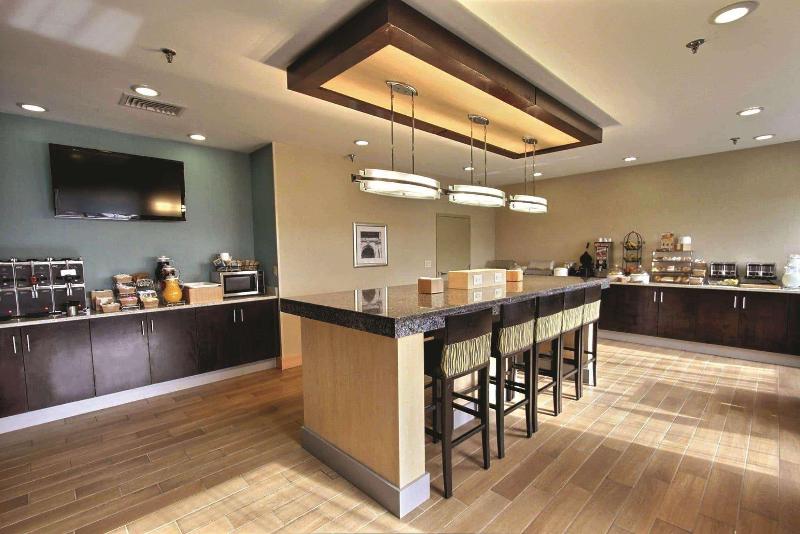 Отель La Quinta Inn & Suites By Wyndham Richmondmidlothian