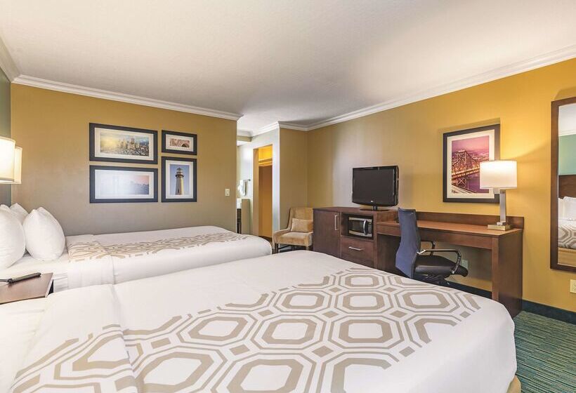 هتل La Quinta By Wyndham San Francisco Airport West