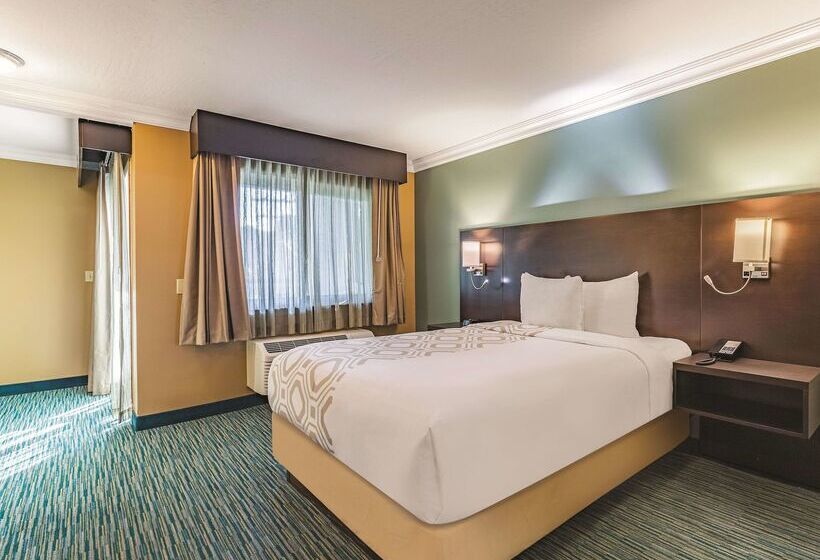 هتل La Quinta By Wyndham San Francisco Airport West