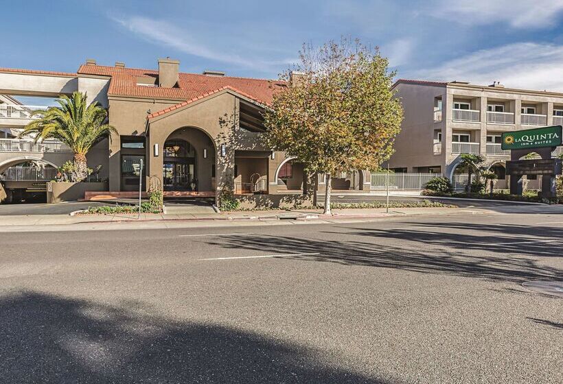 Отель La Quinta By Wyndham San Francisco Airport West