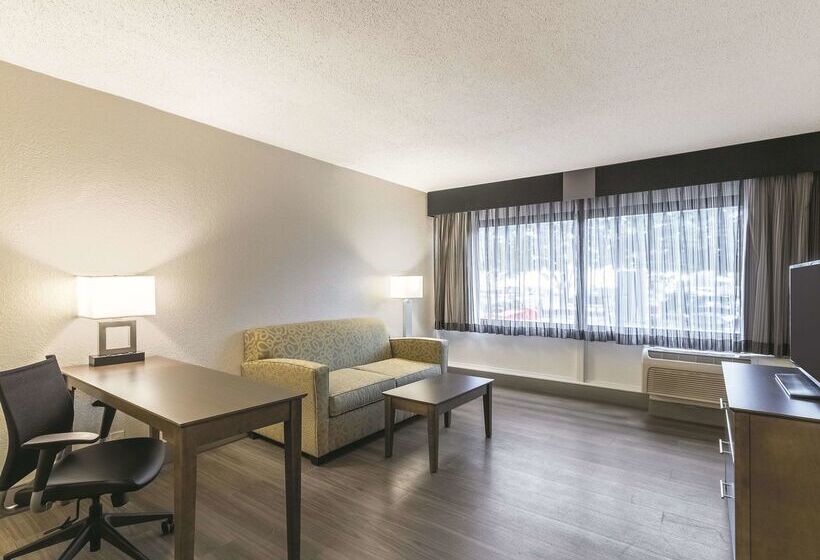 호텔 La Quinta By Wyndham Virginia Beach