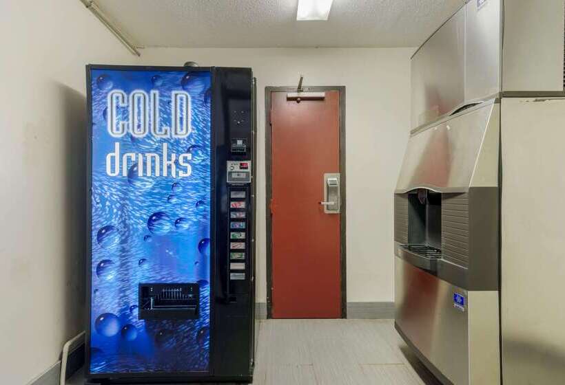 Отель Quality Inn