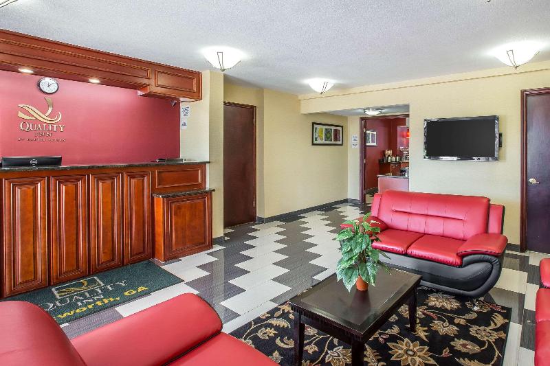 Отель Quality Inn