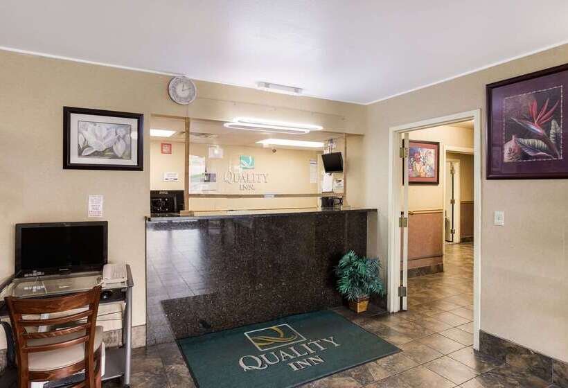 فندق Quality Inn Airport