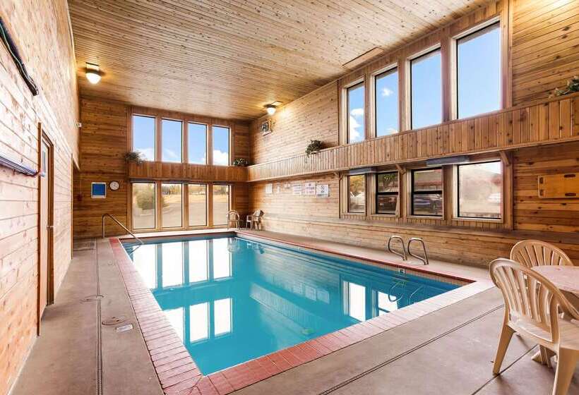 فندق Quality Inn Airport