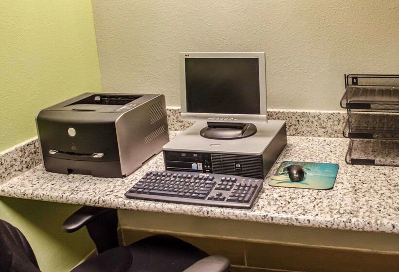 فندق Quality Inn At Eglin Afb