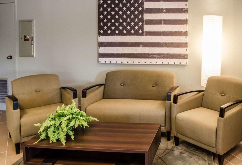 فندق Quality Inn At Eglin Afb