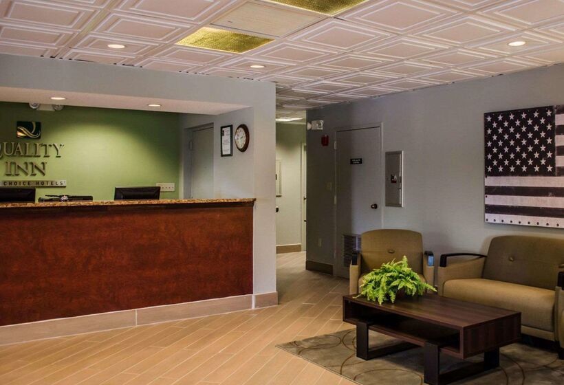 فندق Quality Inn At Eglin Afb