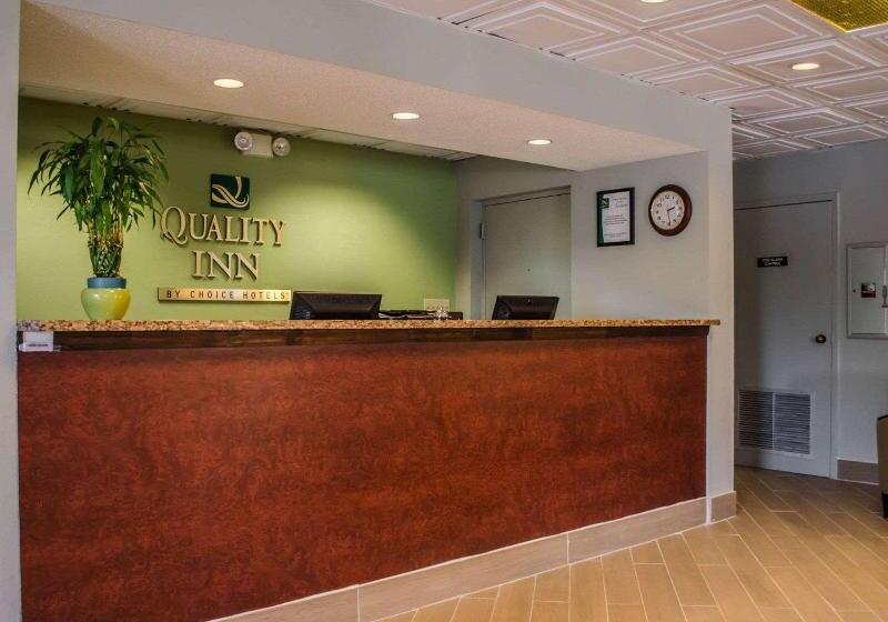 فندق Quality Inn At Eglin Afb
