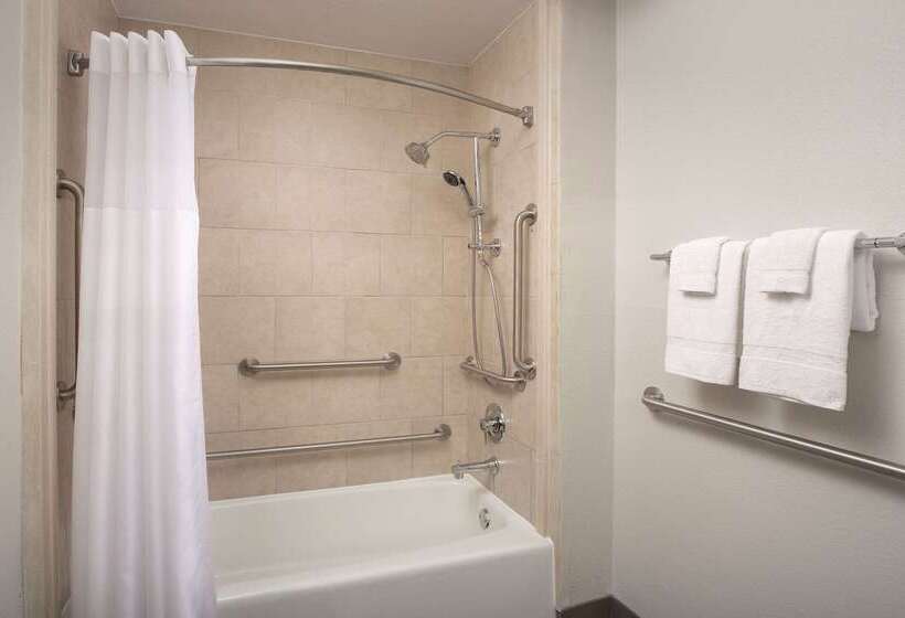 בית מלון כפרי Quality Inn Atlantic Beachmayo Clinic Jax Area