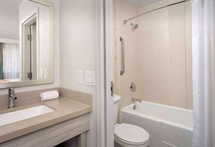 فندق Quality Inn Atlantic Beachmayo Clinic Jax Area