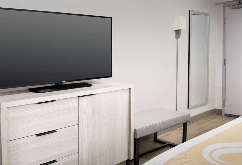 فندق Quality Inn Atlantic Beachmayo Clinic Jax Area