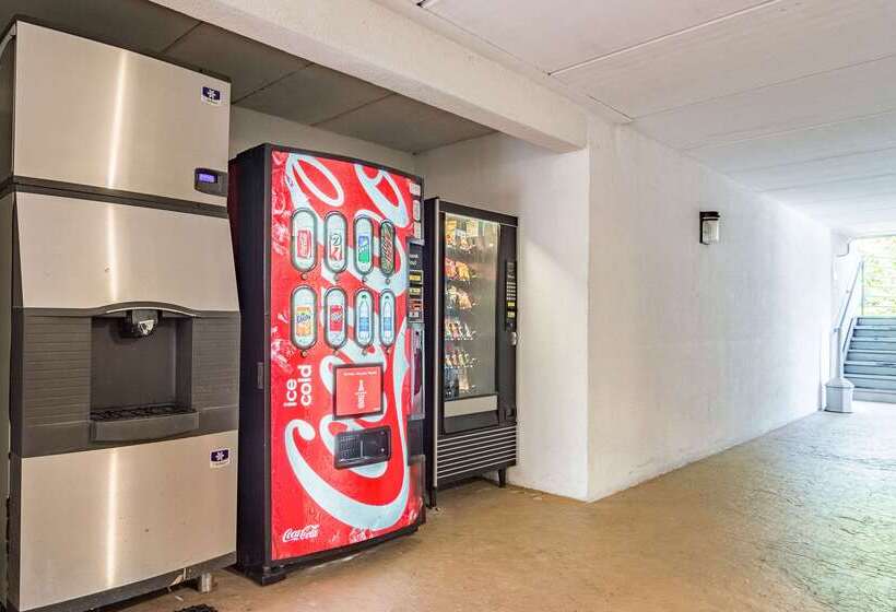 ホテル Quality Inn Columbus Near Fort Moore