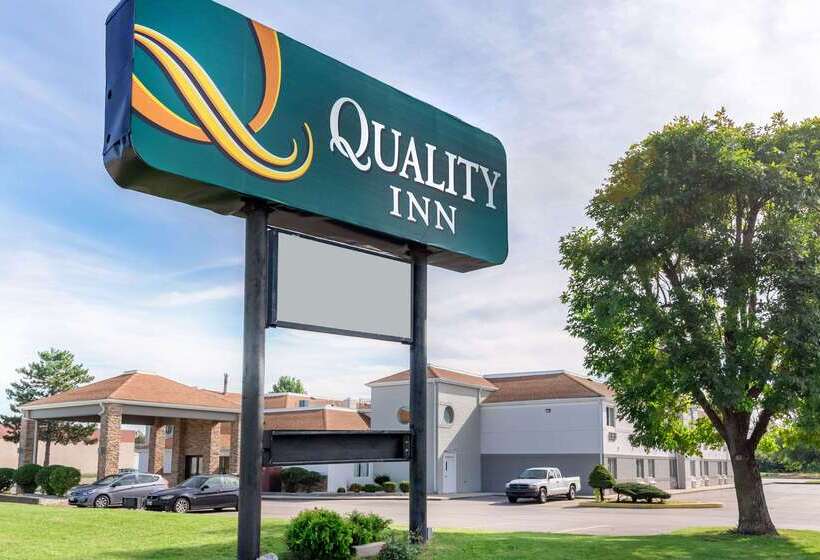 Отель Quality Inn