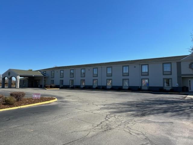 酒店 Quality Inn University Area