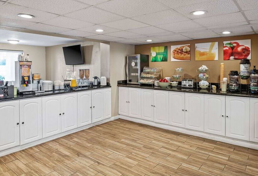 فندق Quality Inn Kingsland