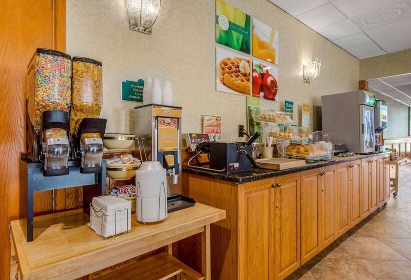 בית מלון כפרי Quality Inn Ledgewood  Dover