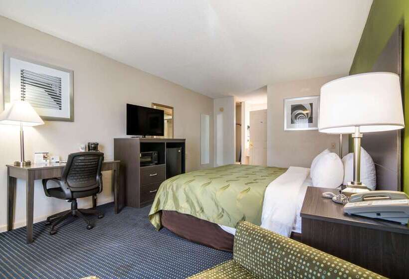 ホテル Quality Inn Little Creek