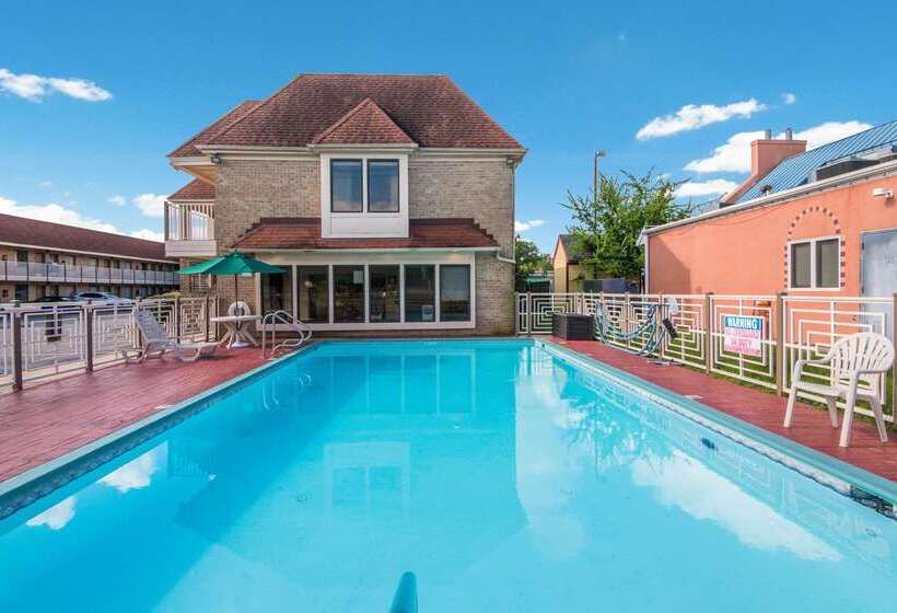 ホテル Quality Inn Little Creek