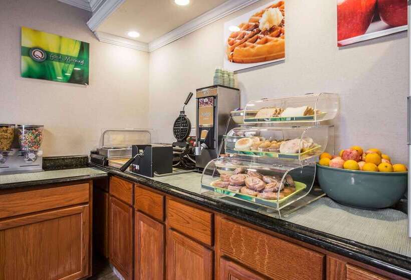 فندق Quality Inn Madison