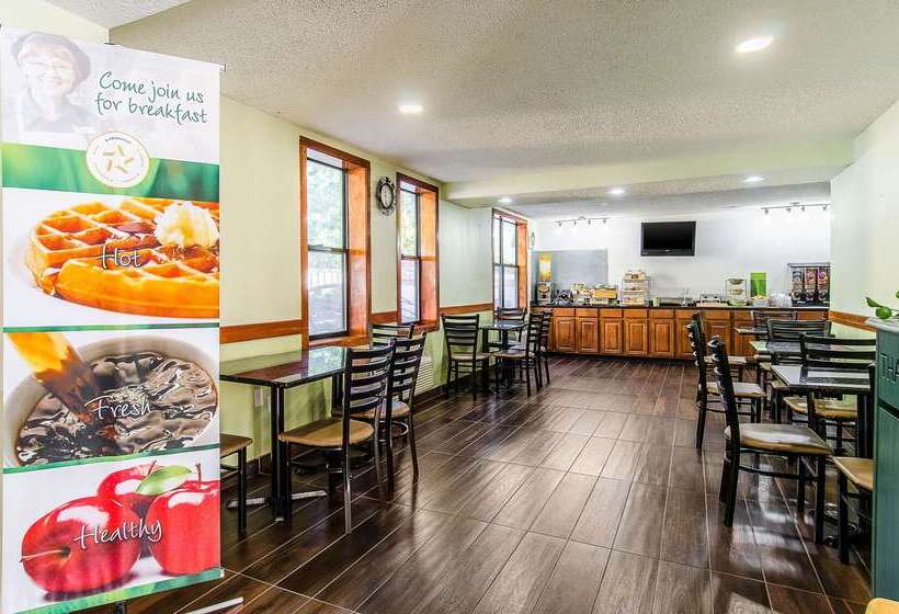 فندق La Casa Inn & Suites Middleboro