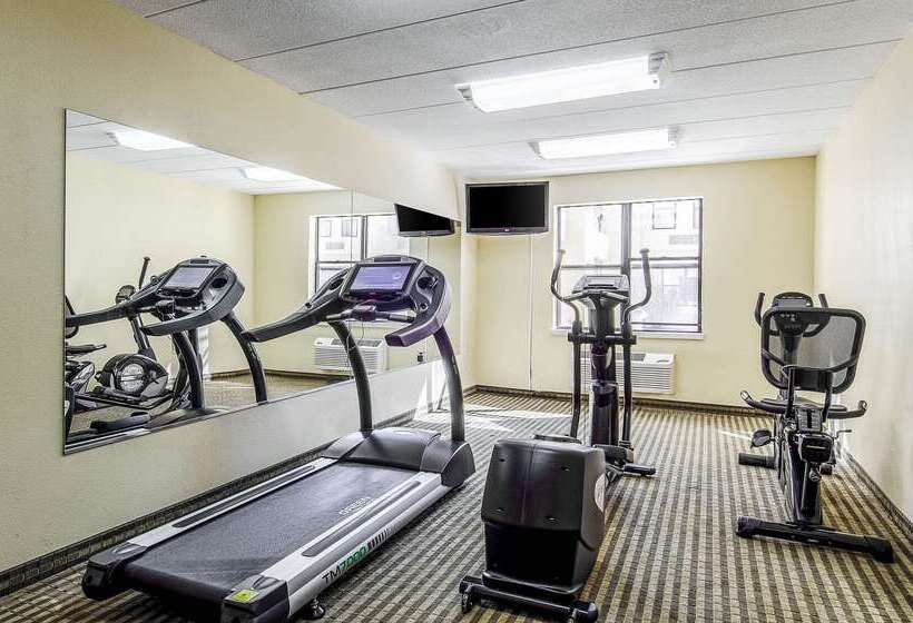 فندق La Casa Inn & Suites Middleboro