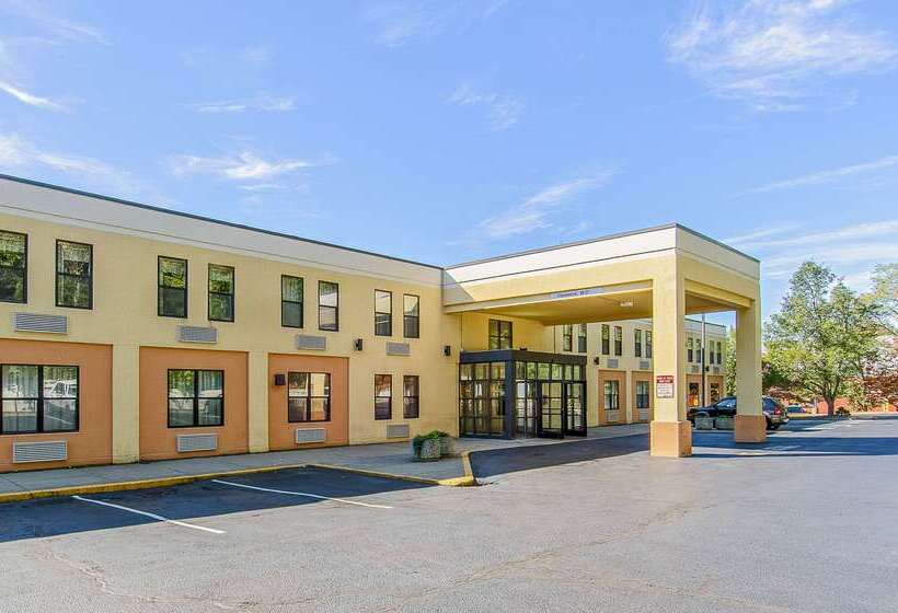 فندق La Casa Inn & Suites Middleboro