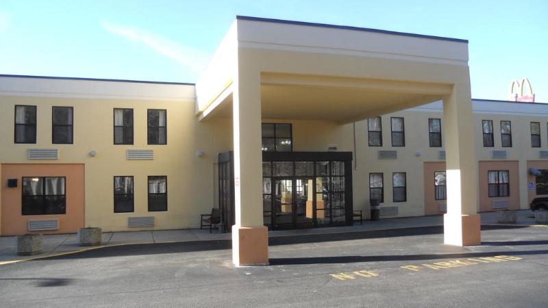 فندق La Casa Inn & Suites Middleboro
