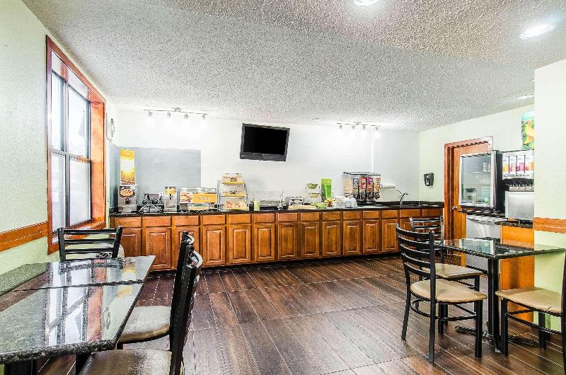 فندق La Casa Inn & Suites Middleboro