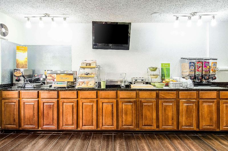 فندق La Casa Inn & Suites Middleboro